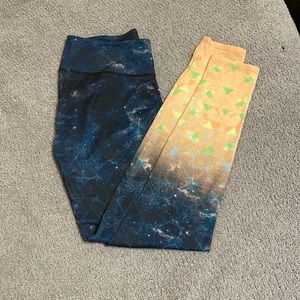 Onzie geometric space leggings